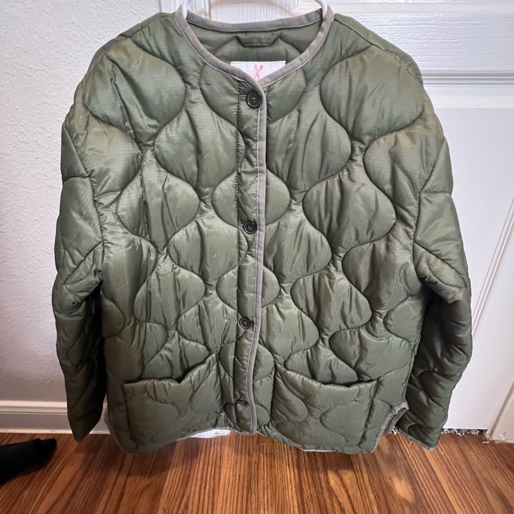 Aritzia Babaton Green Quilted Puffer Jacket